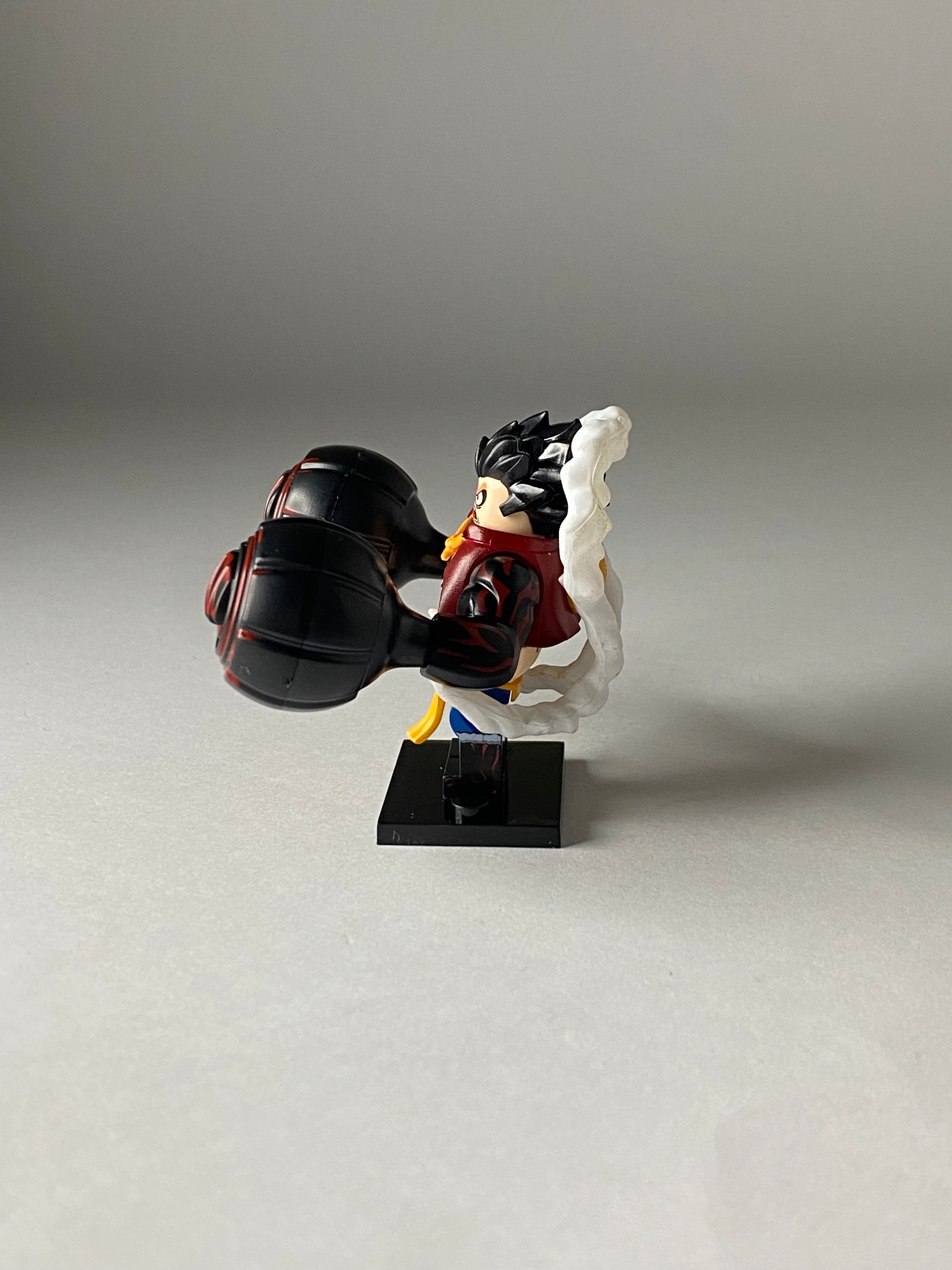 Luffy Gear 4