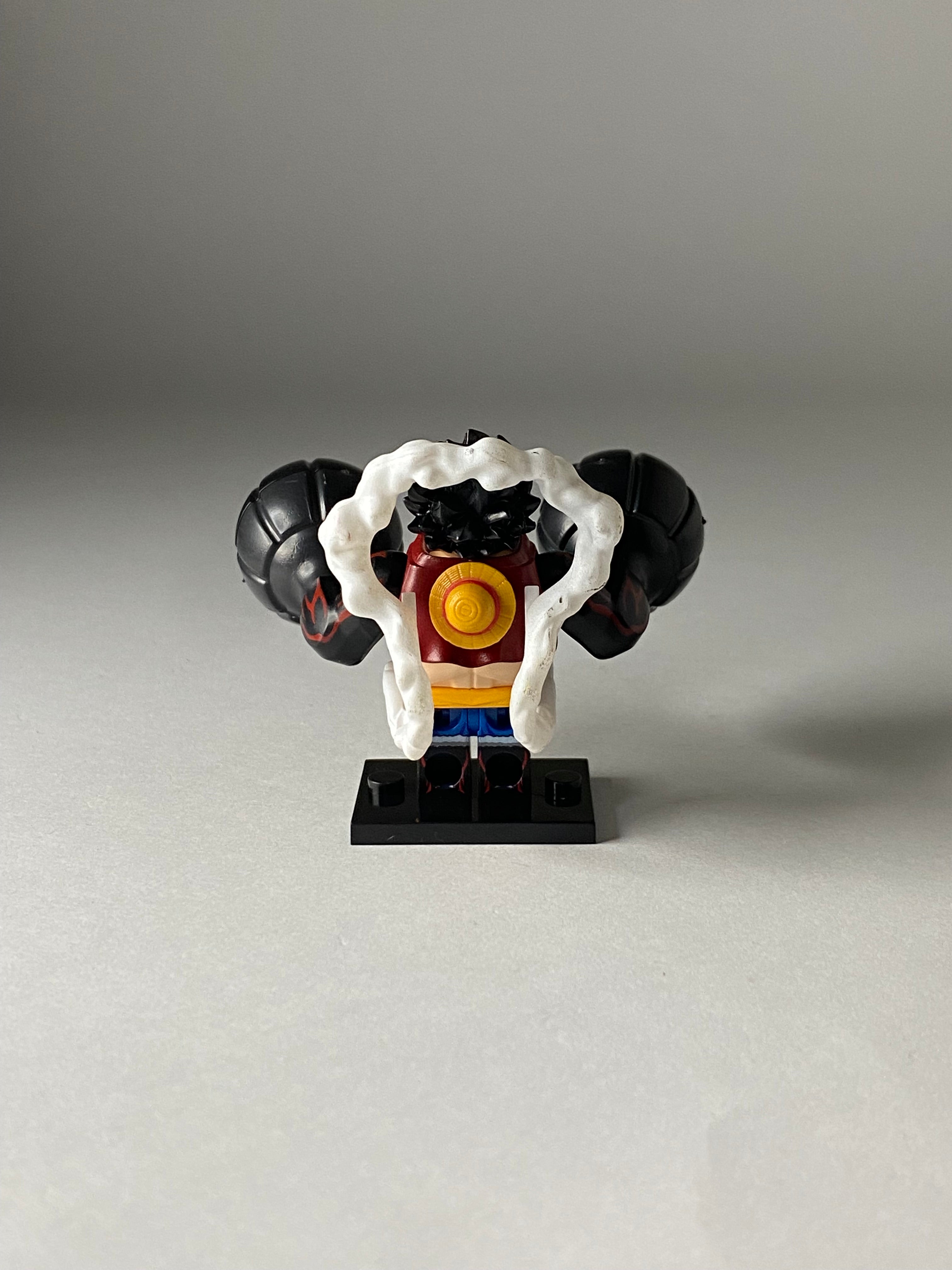 Luffy Gear 4