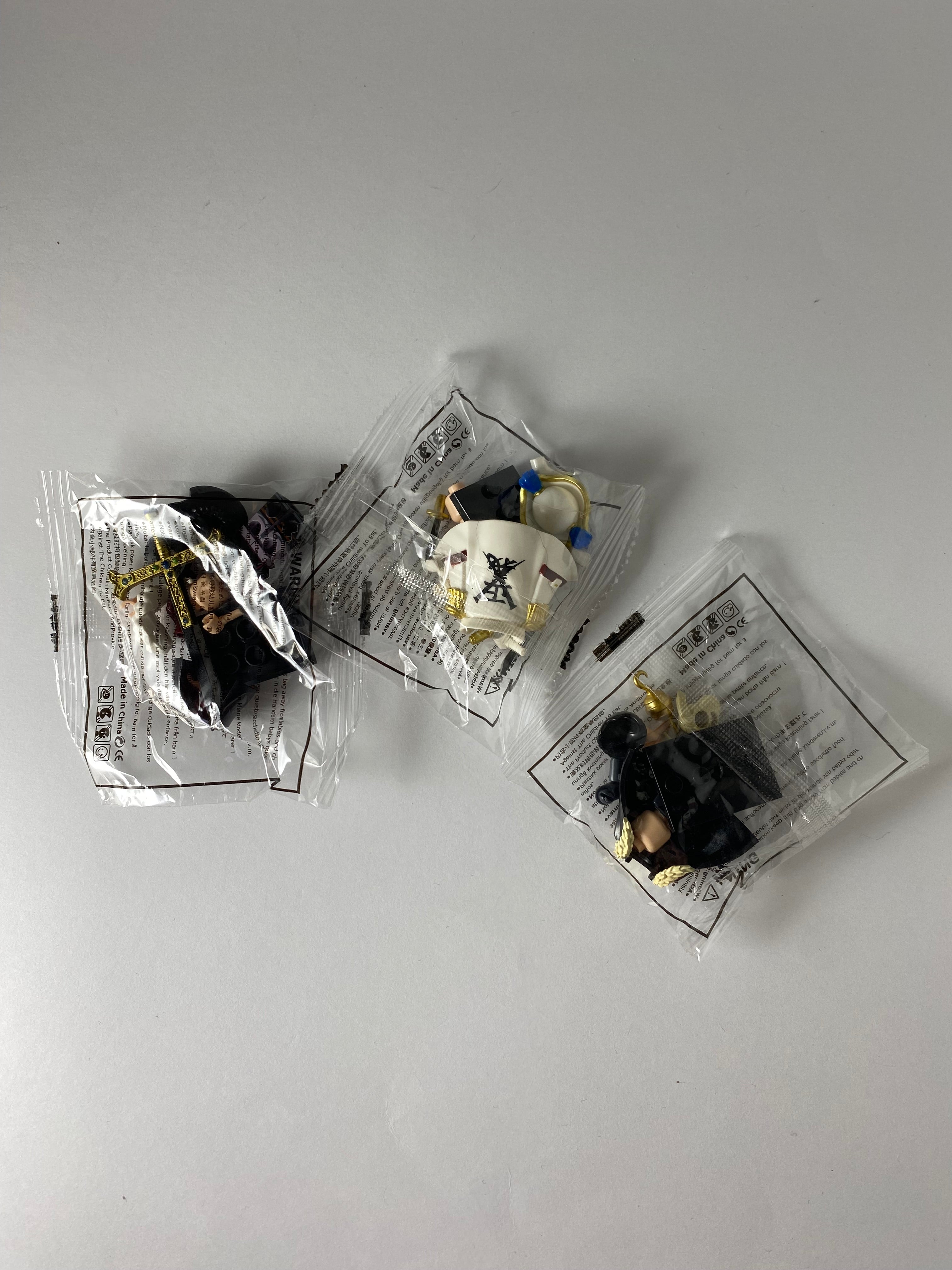 Cross Guild Crocodile Mihawk Buggy