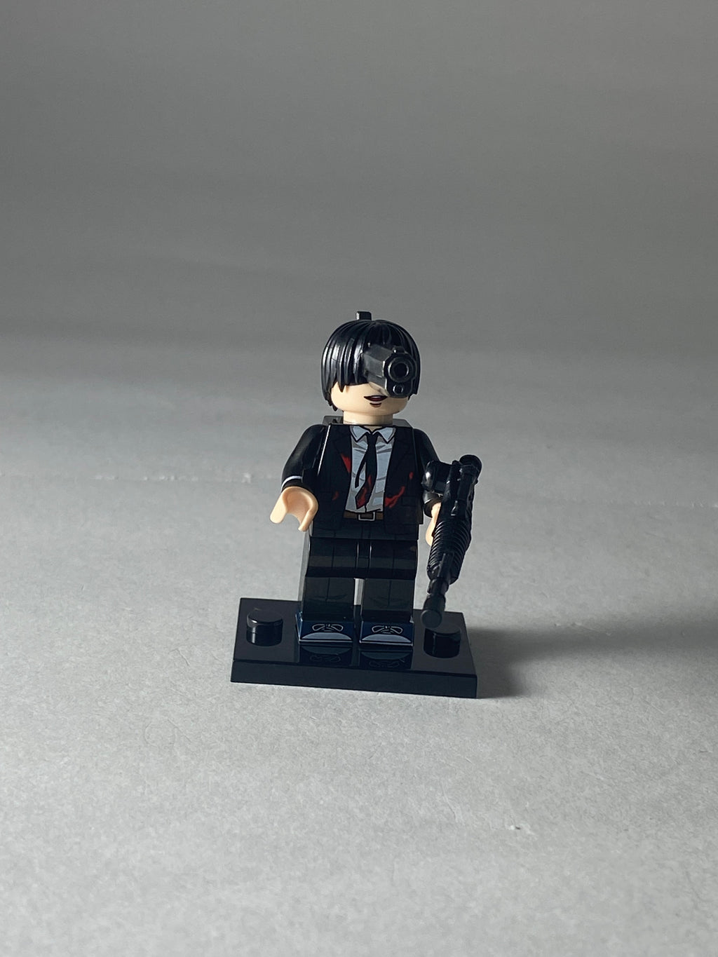 Gun Devil Aki Hayakawa