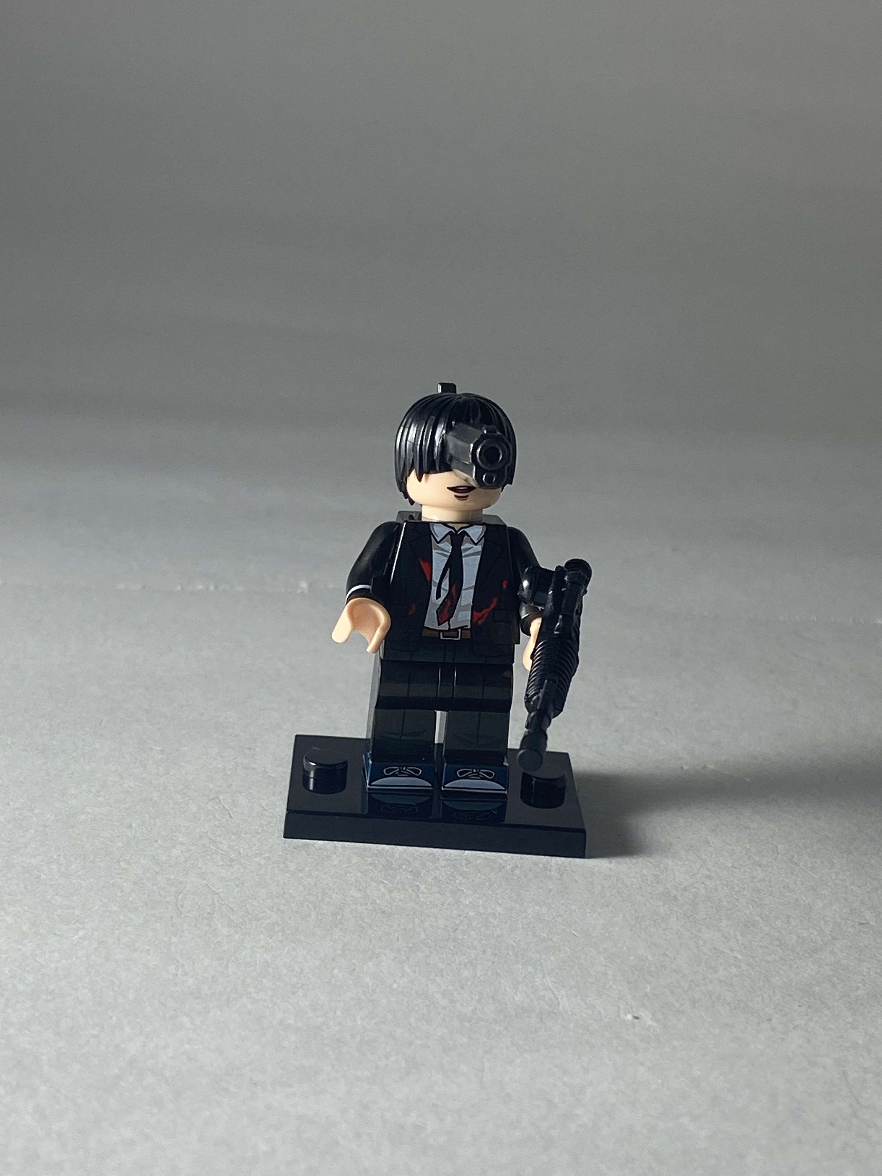 Gun Devil Aki Hayakawa