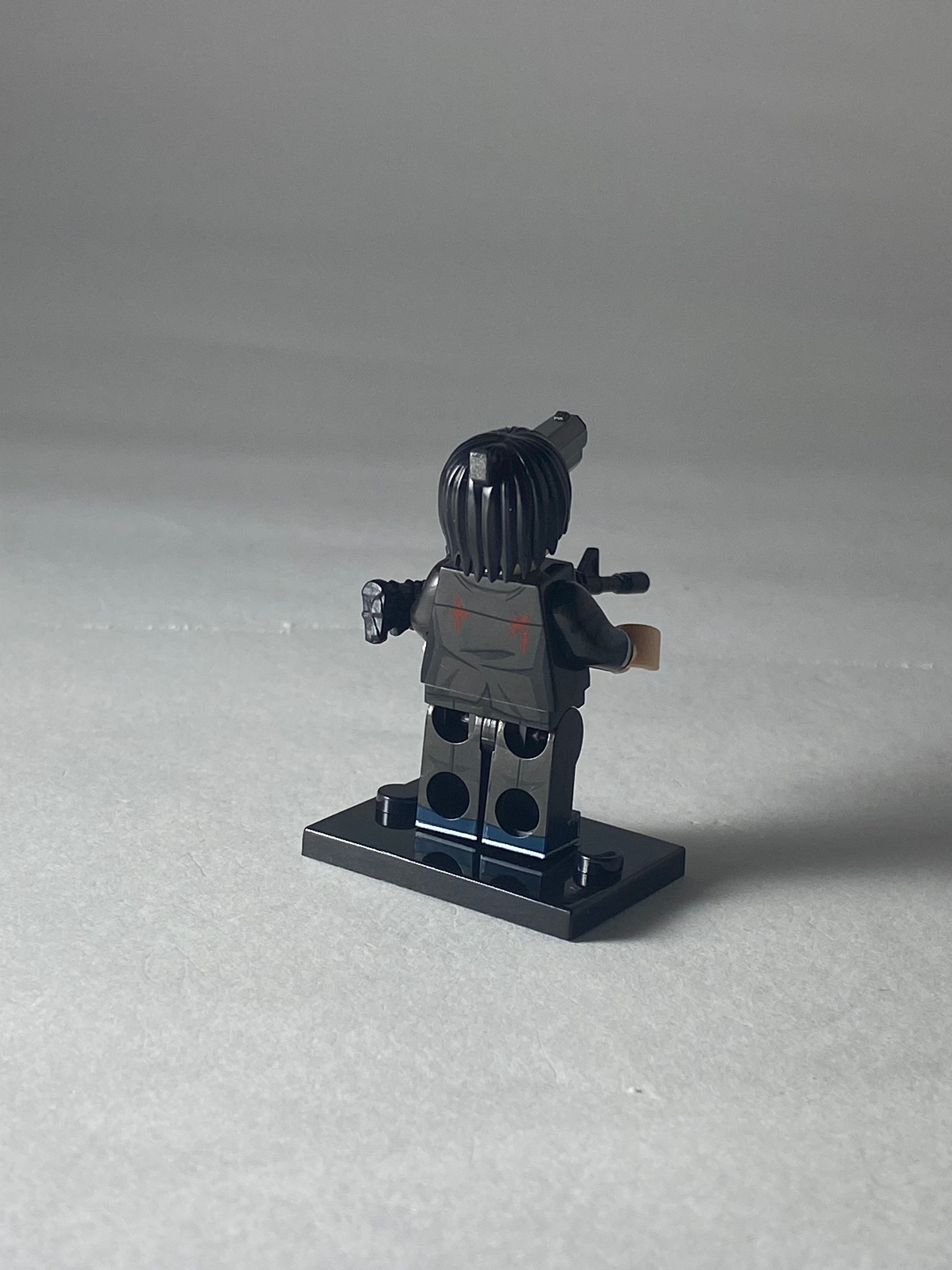 Gun Devil Aki Hayakawa