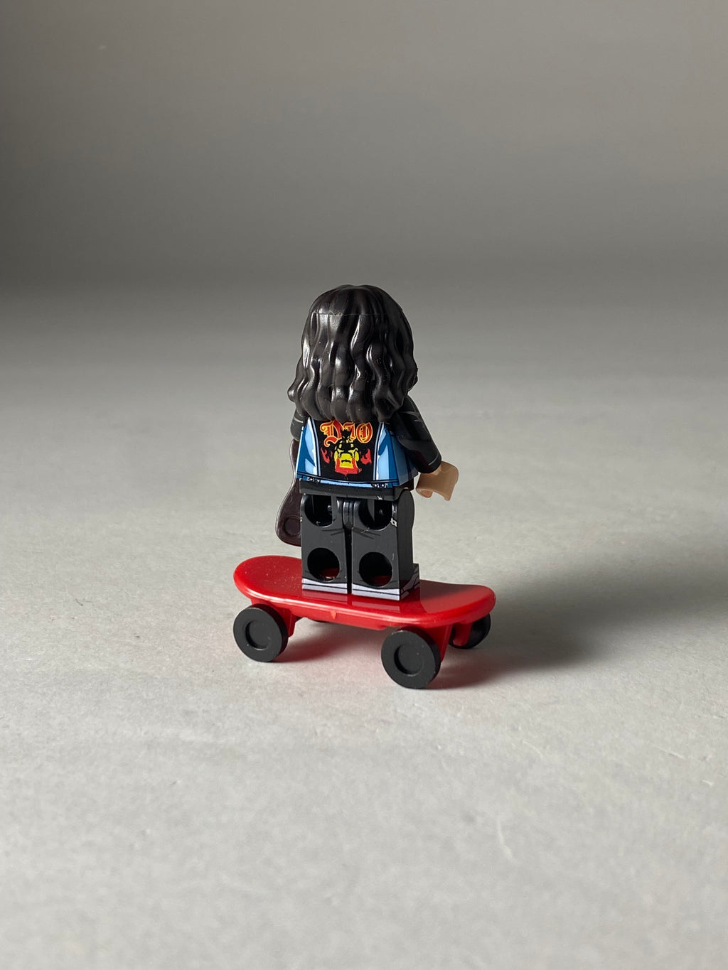 Eddie Munson - Figurine Type Lego Stranger Things 2