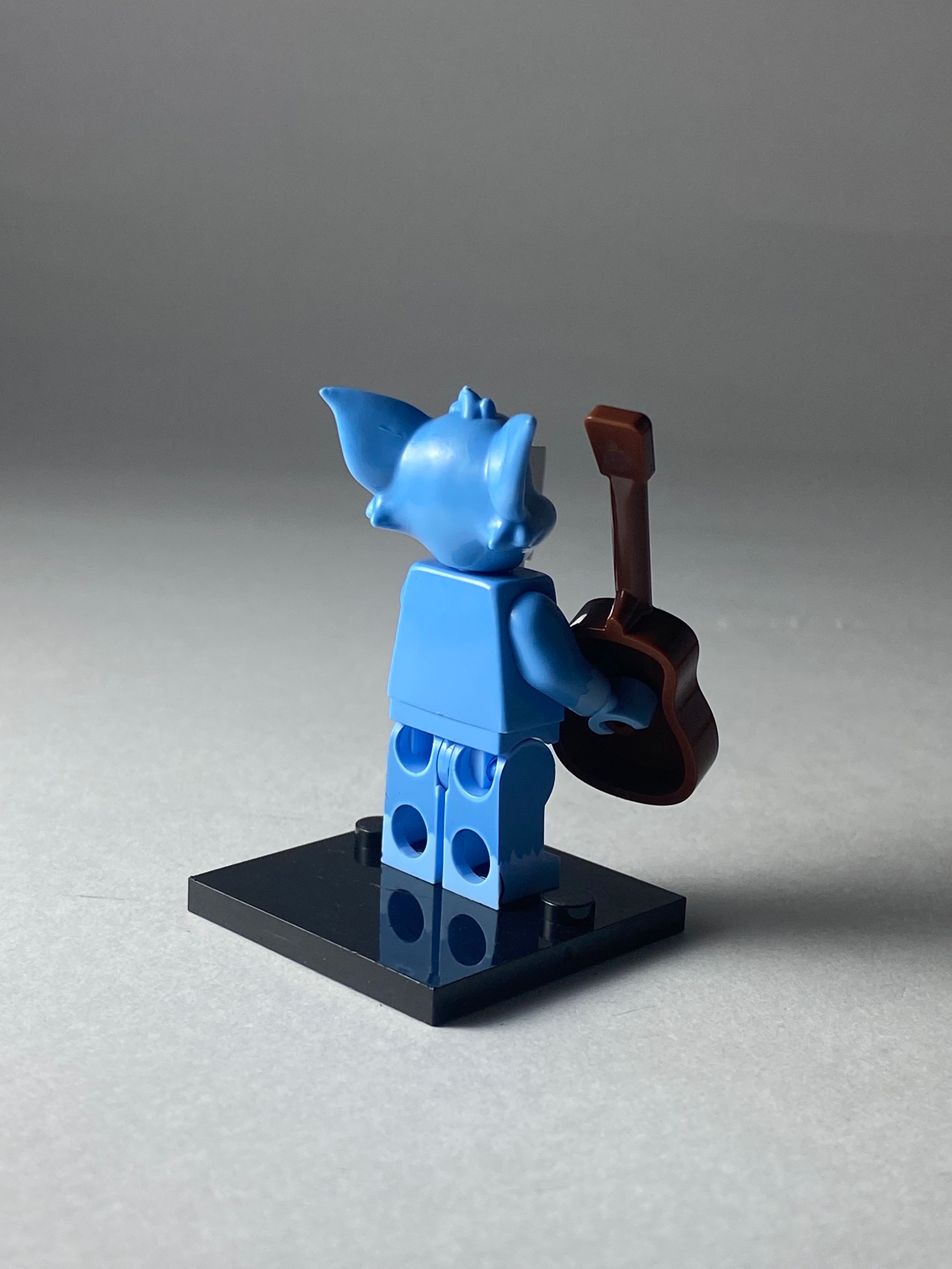 Tom