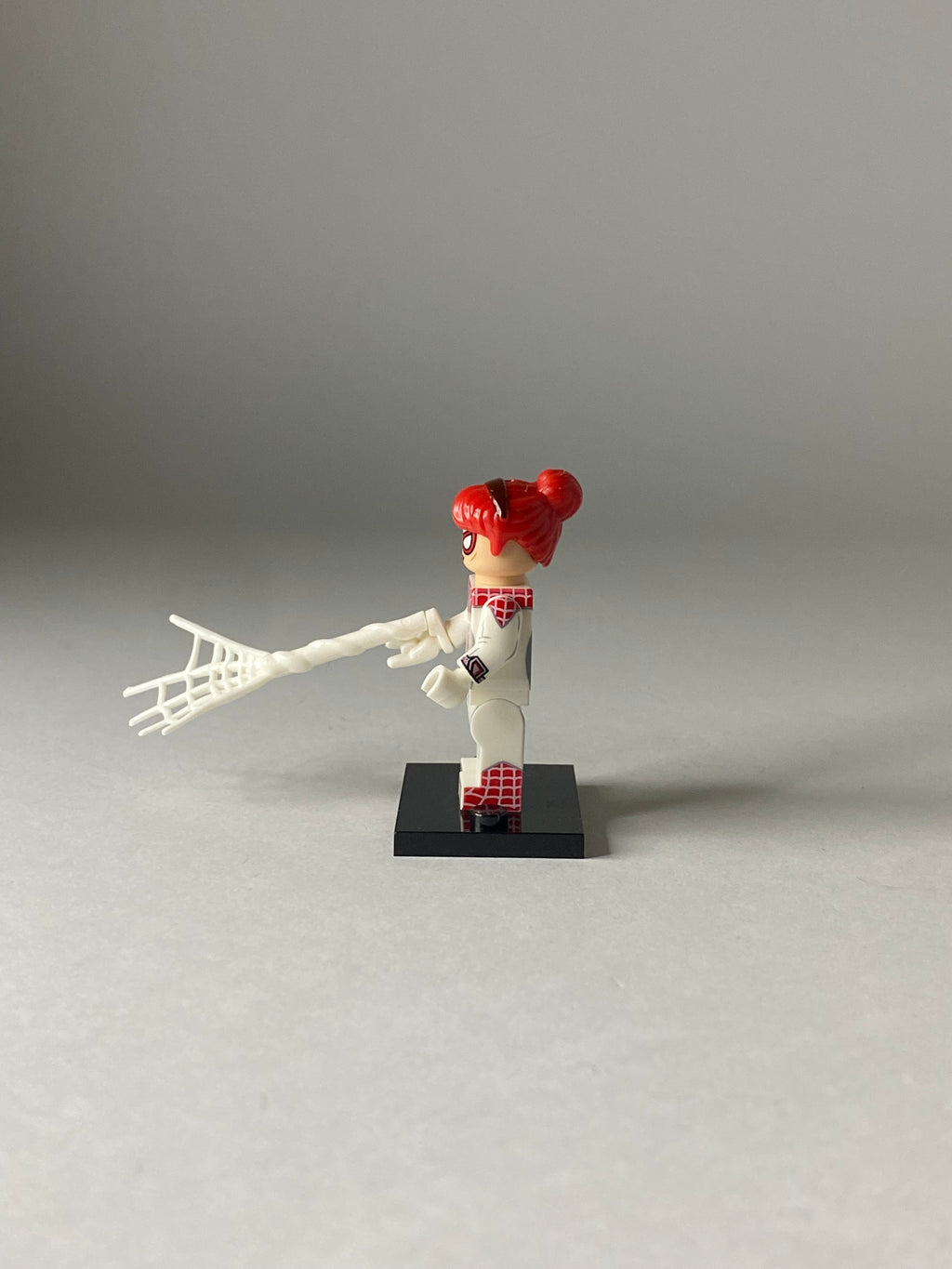 Spinneret