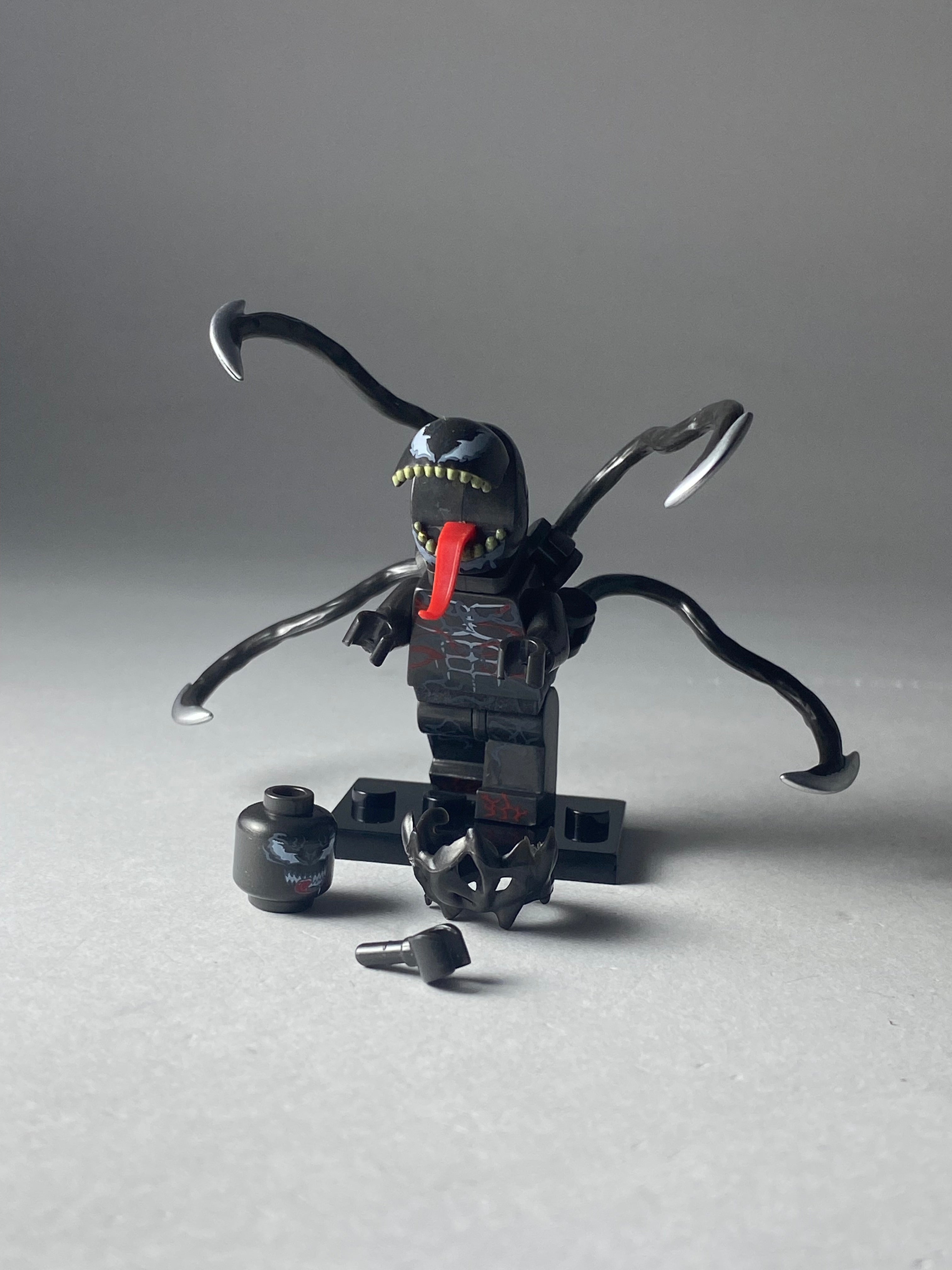 Venom Riot 2