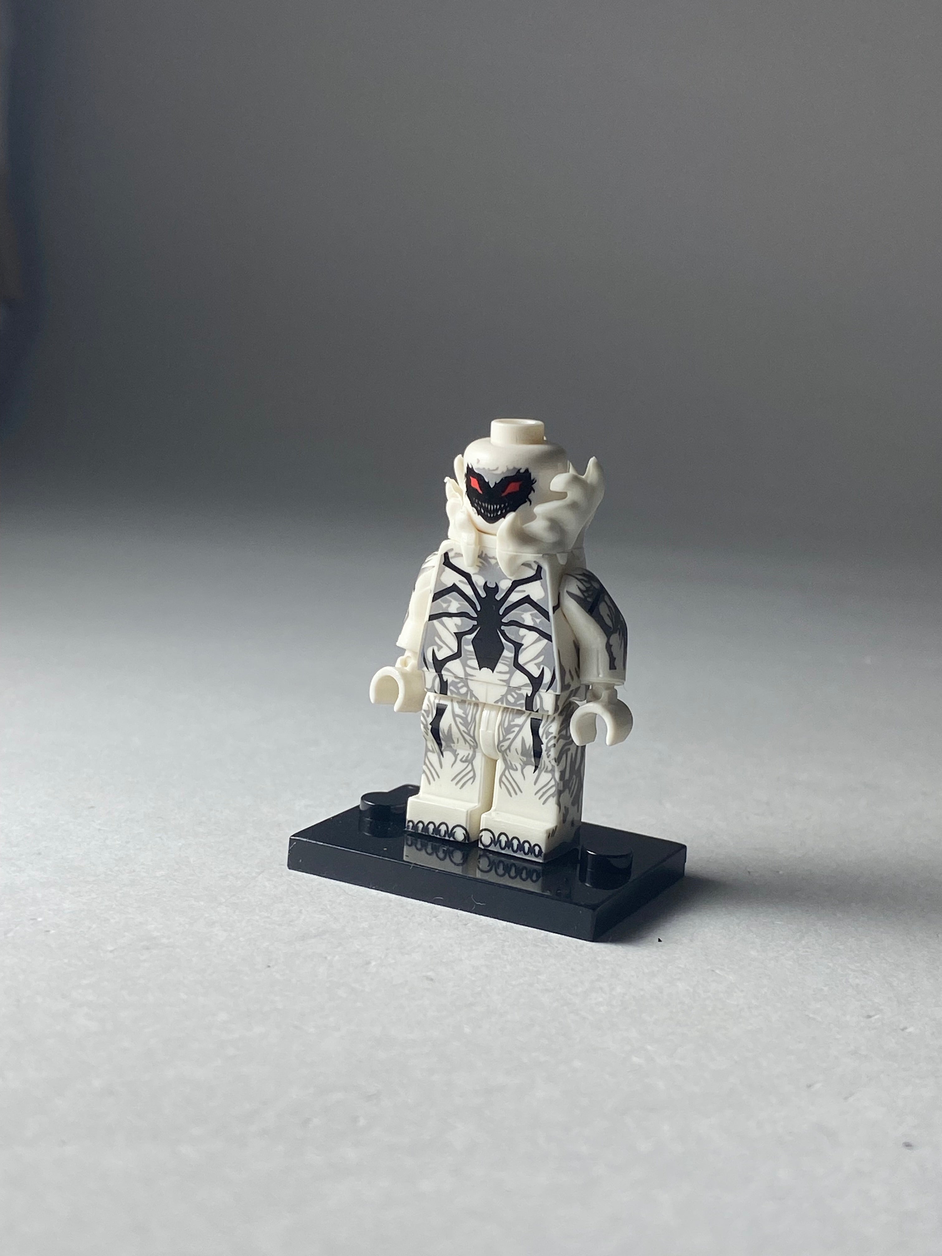 Anti Venom 4