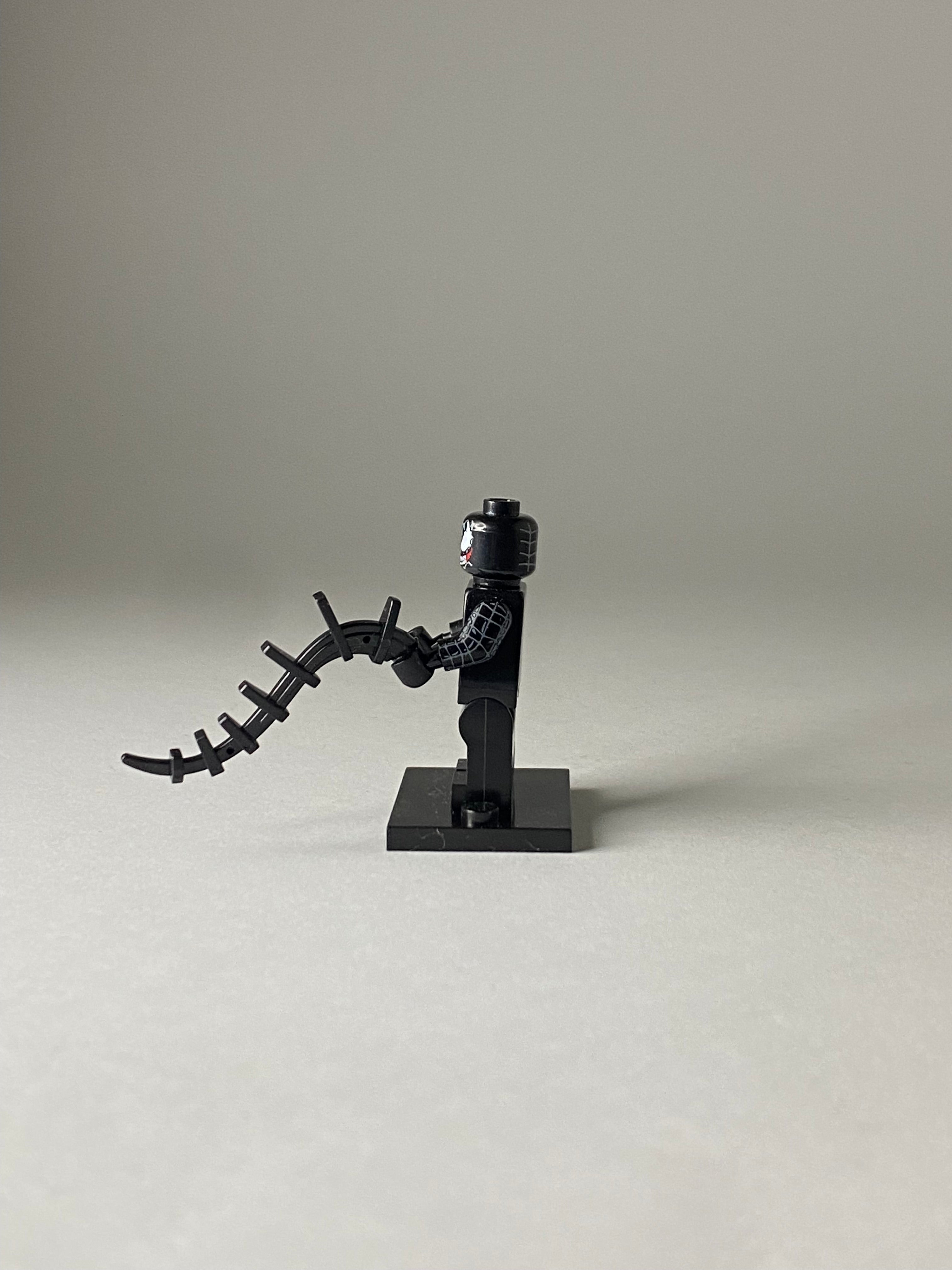 Spiderman Half black Half Venom