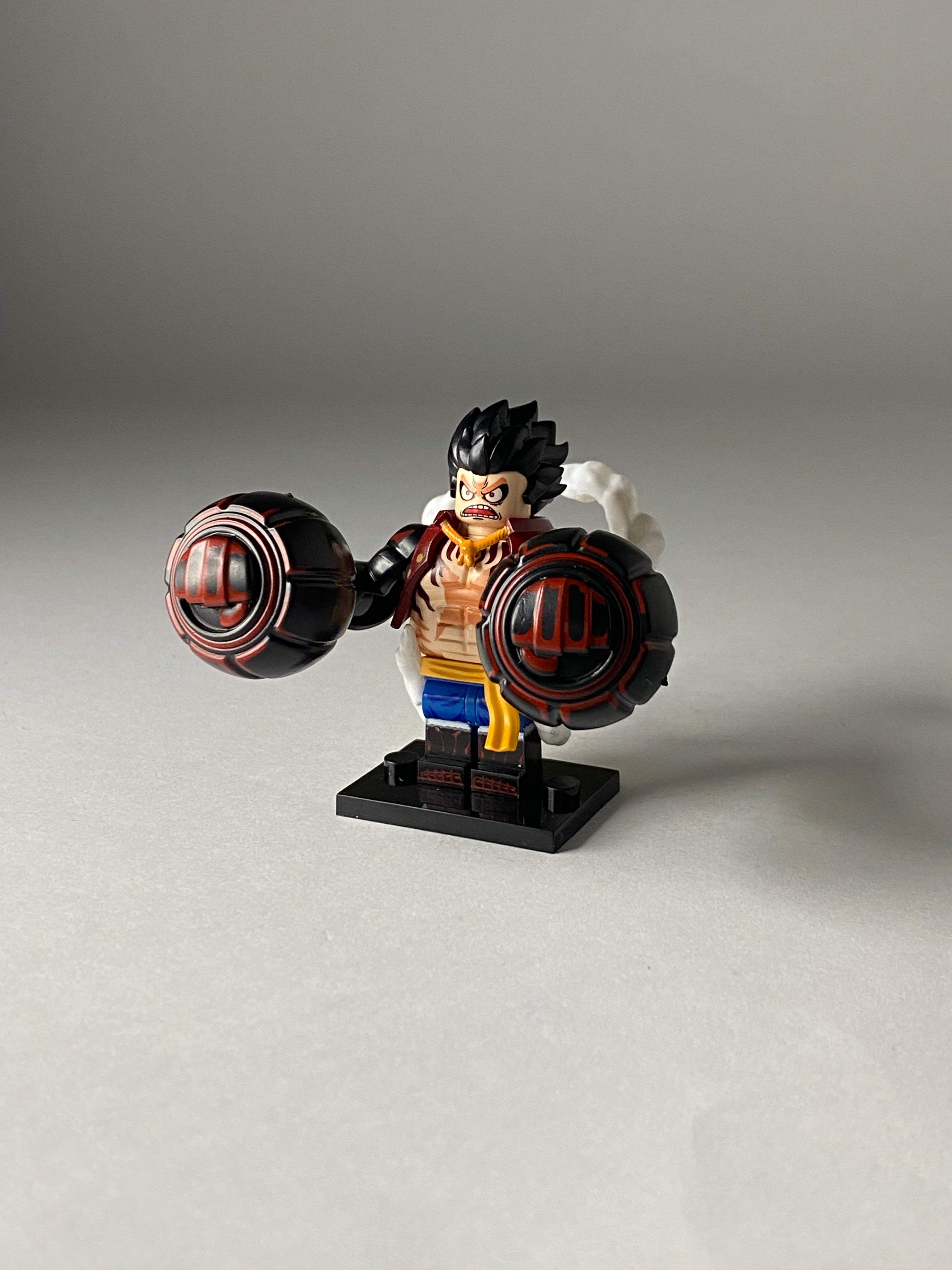 Luffy Gear 4