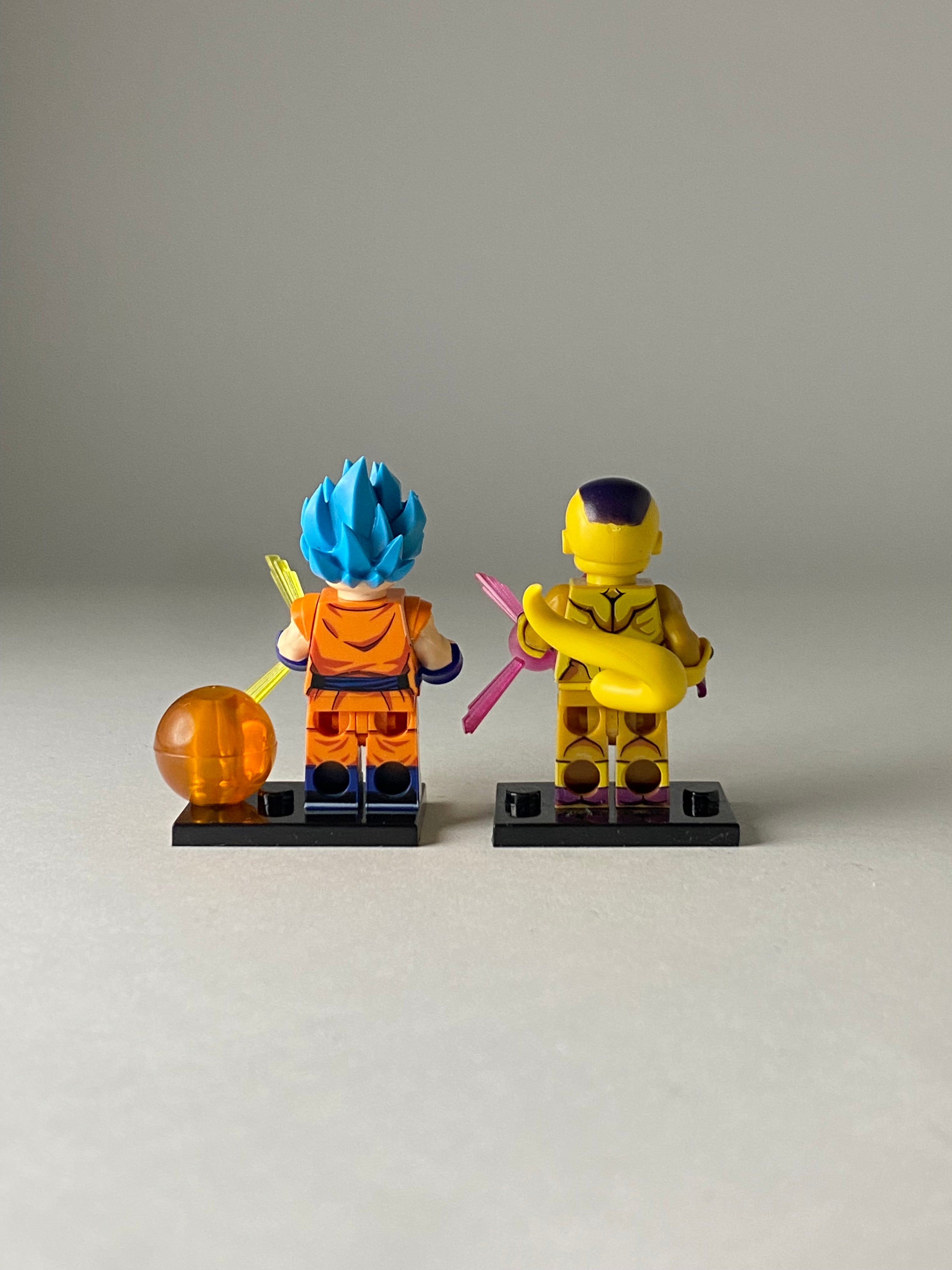 Goku ssj blue vs Gold Freezer