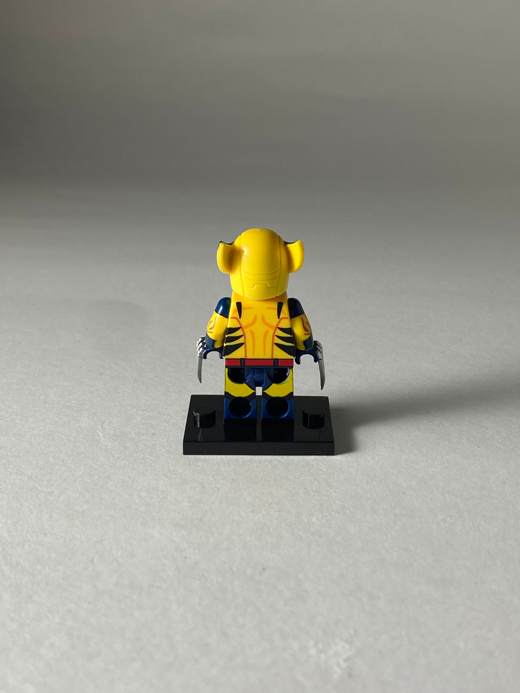 Wolverine classic suit 2