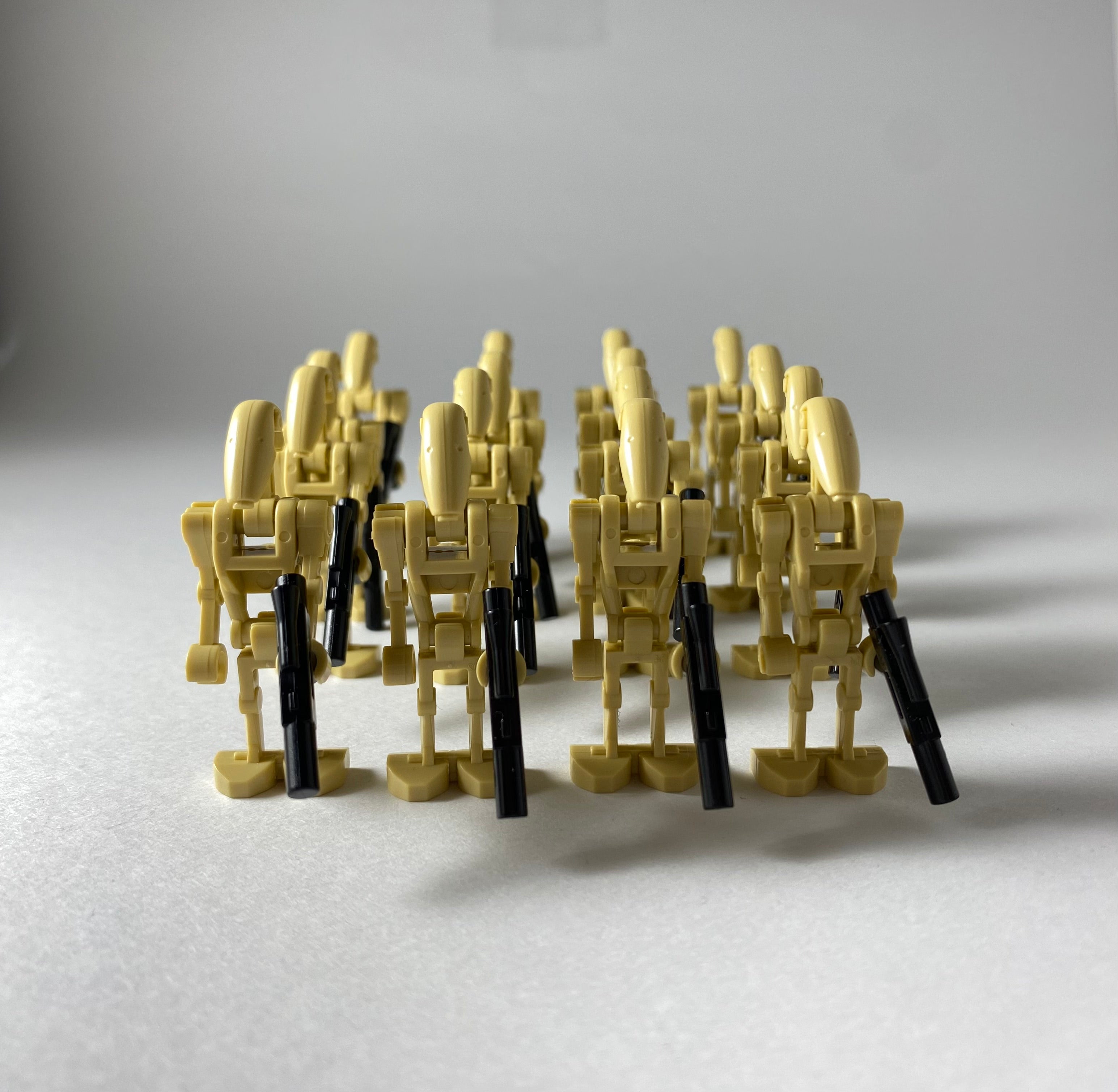 16 Battle Droid