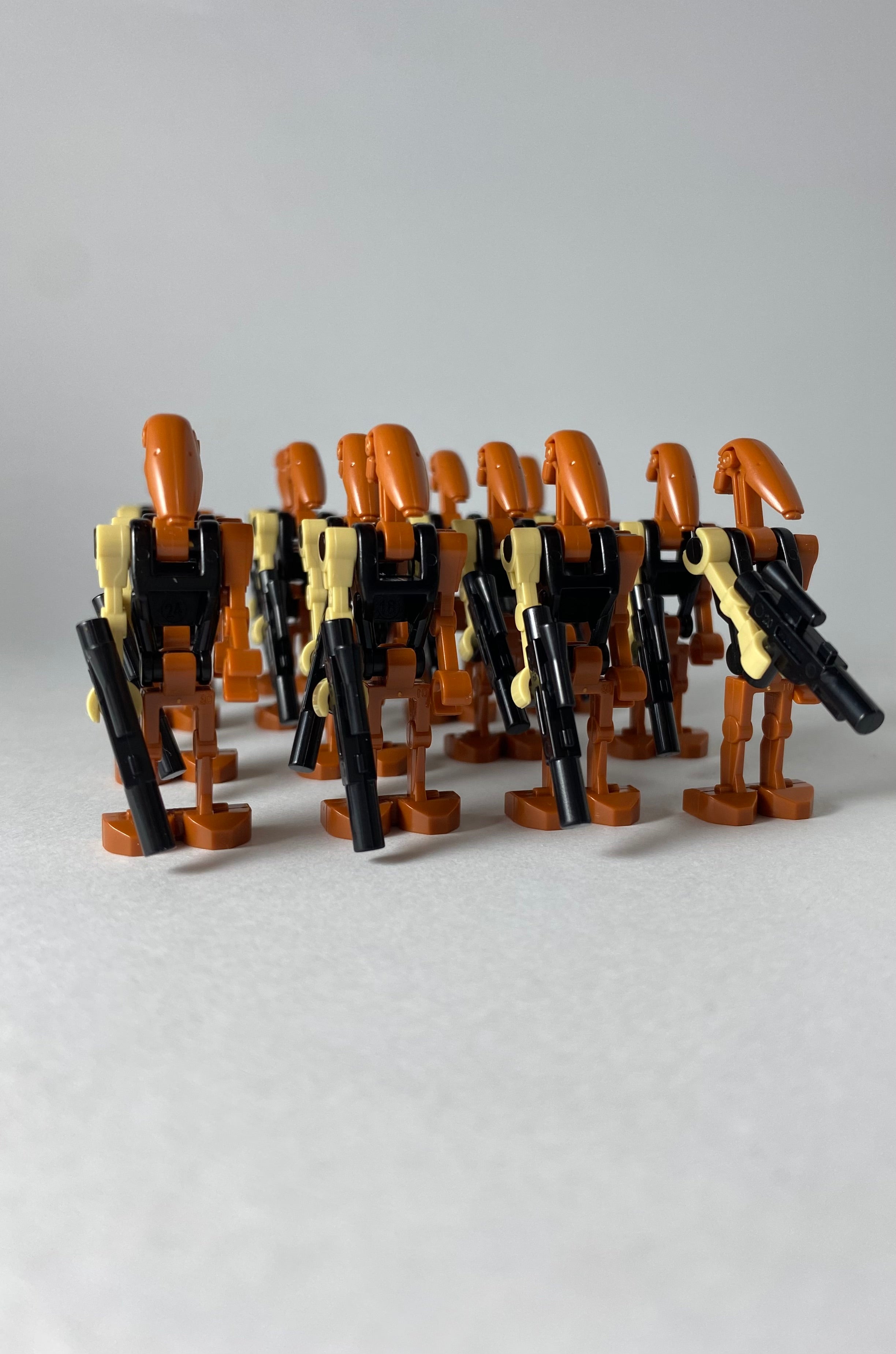 16 Command Battle Droid