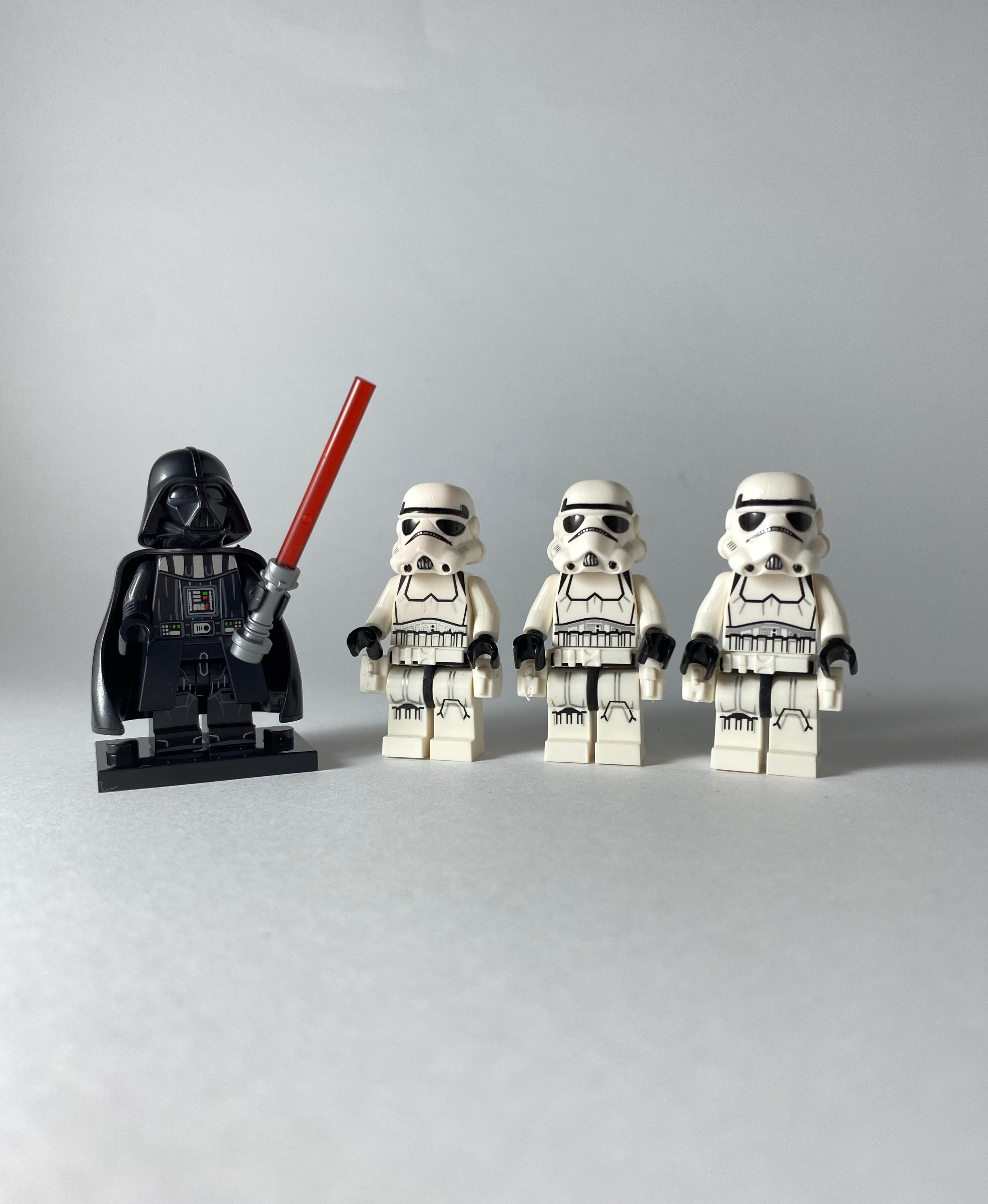3 Stormtrooper and Darth Vader