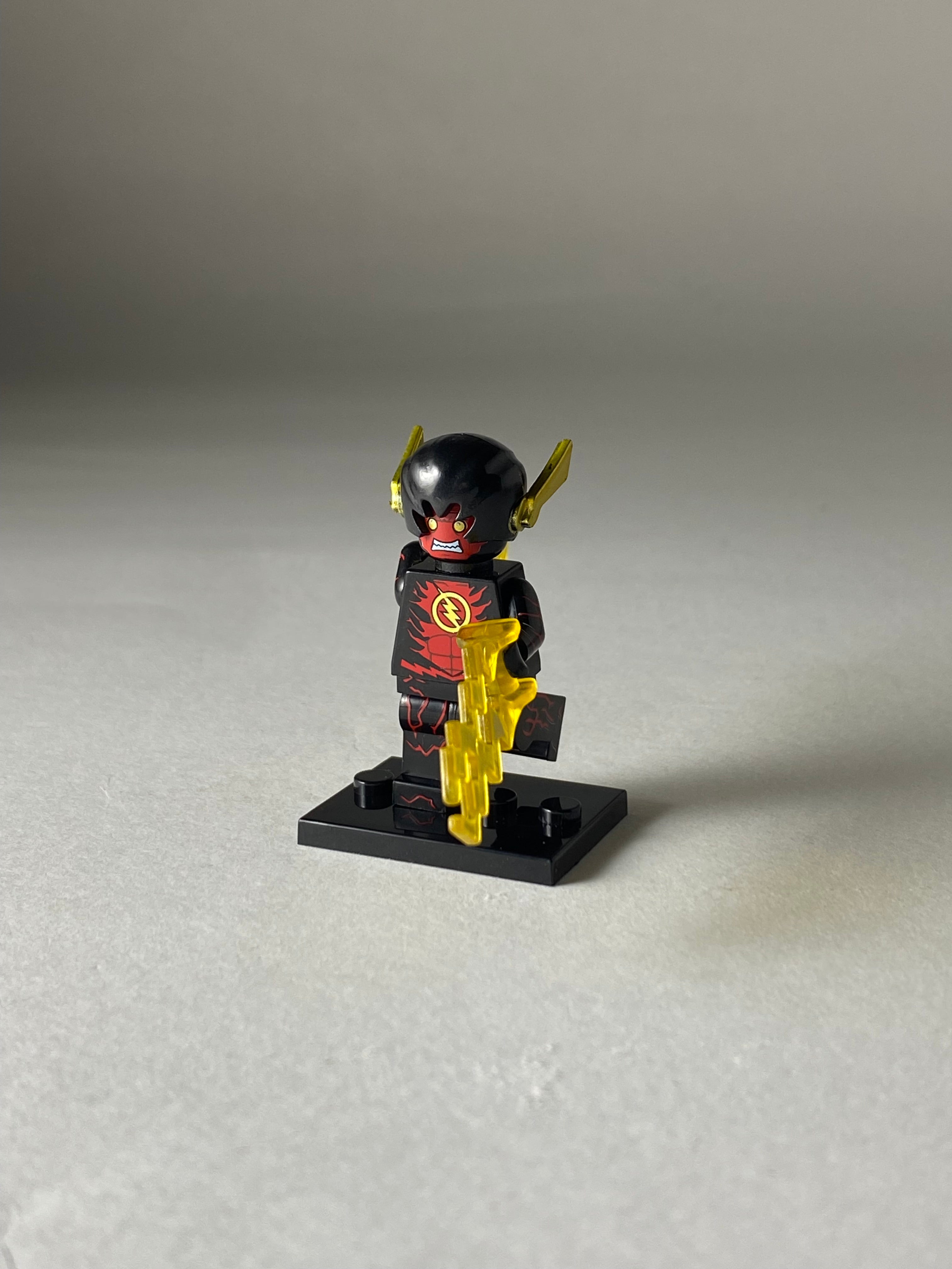 Reverse Flash new 52 Daniel West