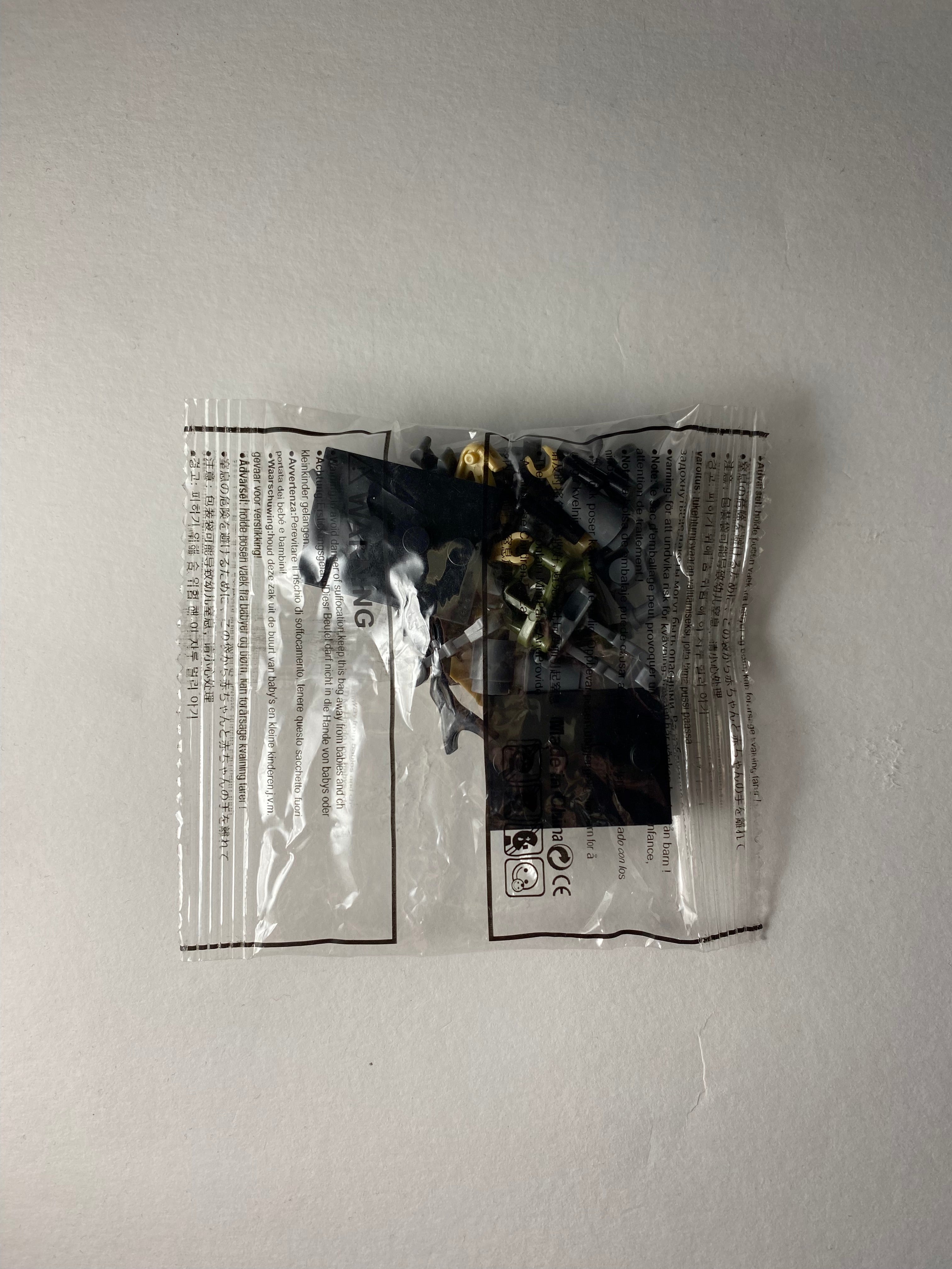 AAT Driver Battle and IG-88 Droid