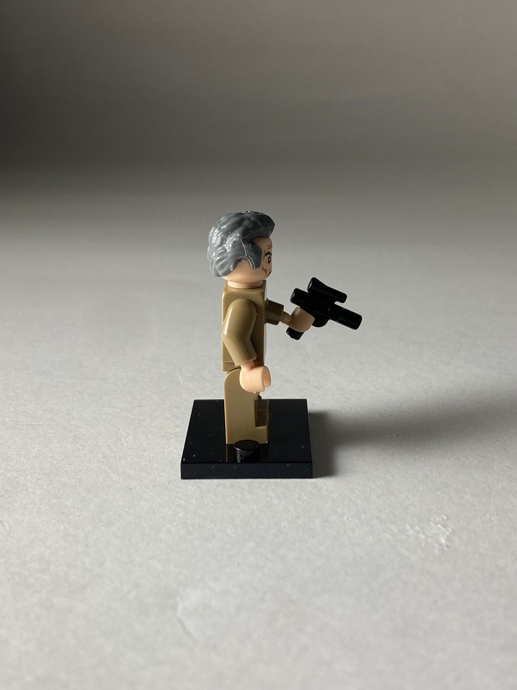 Grand Moff Wilhuff Tarkin