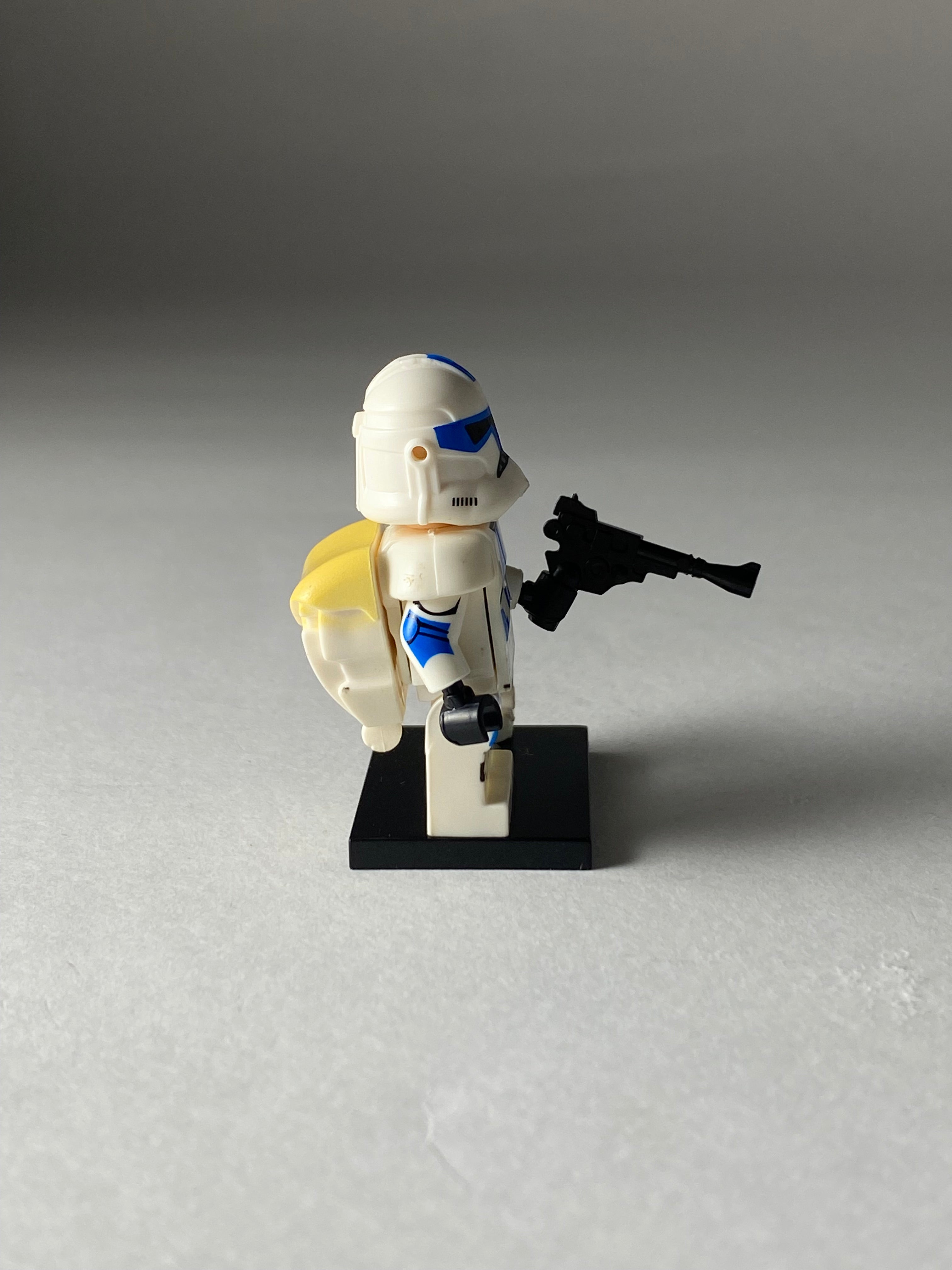 Clone Medic Trooper and BD Droid