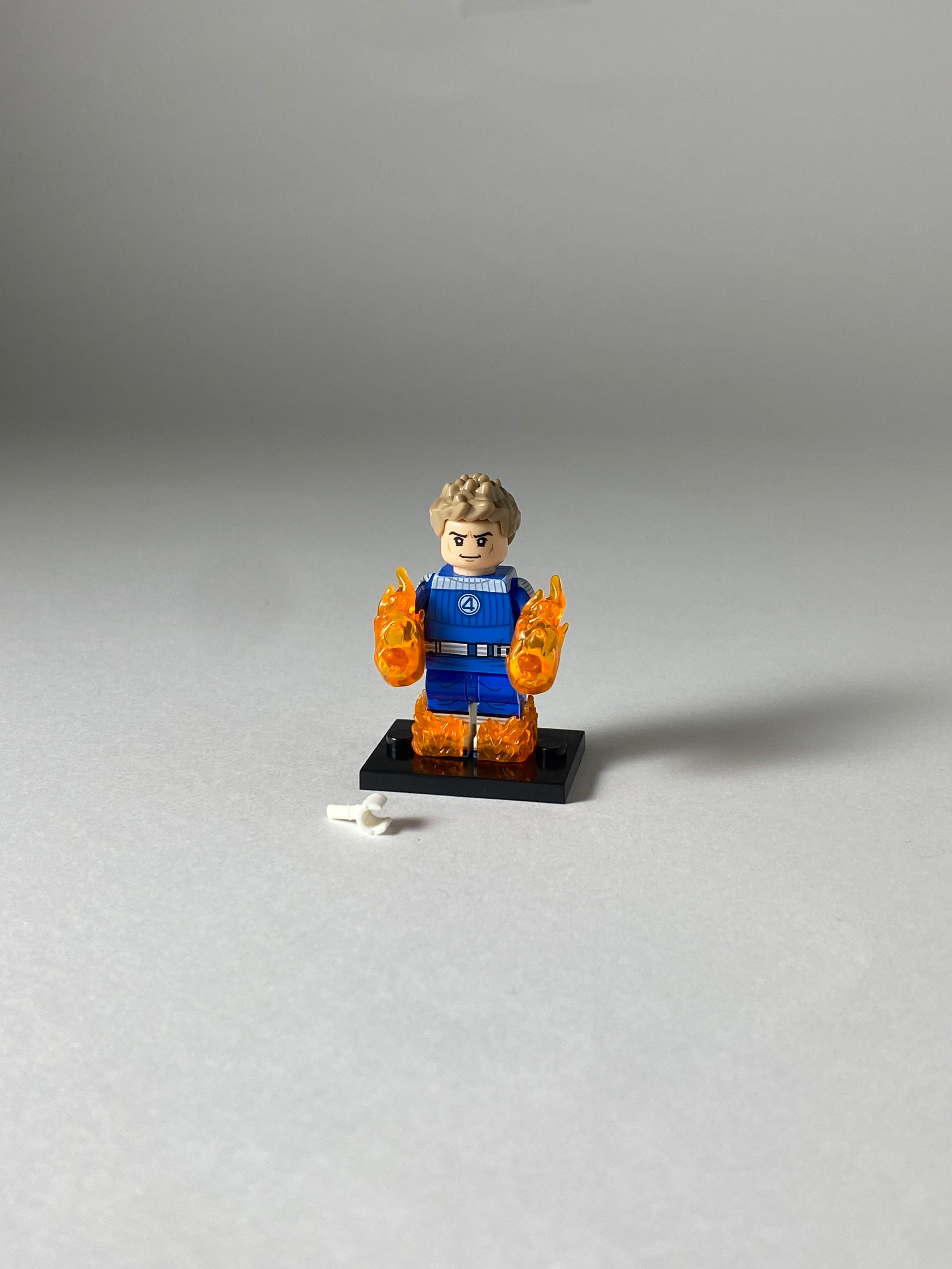 Human Torch - Figurine Type Lego Marvel 2