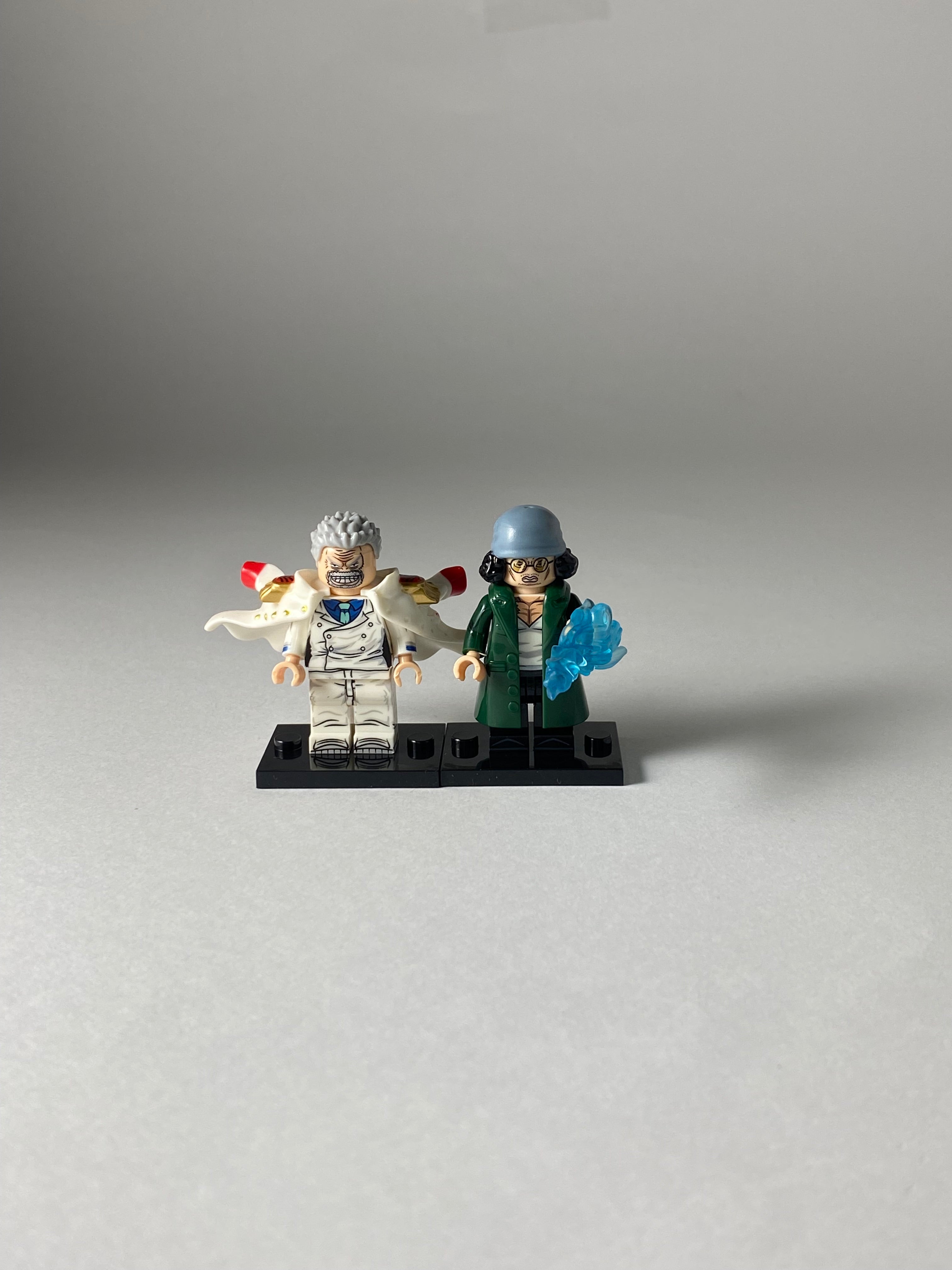 Monkey D. Garp vs Aokiji