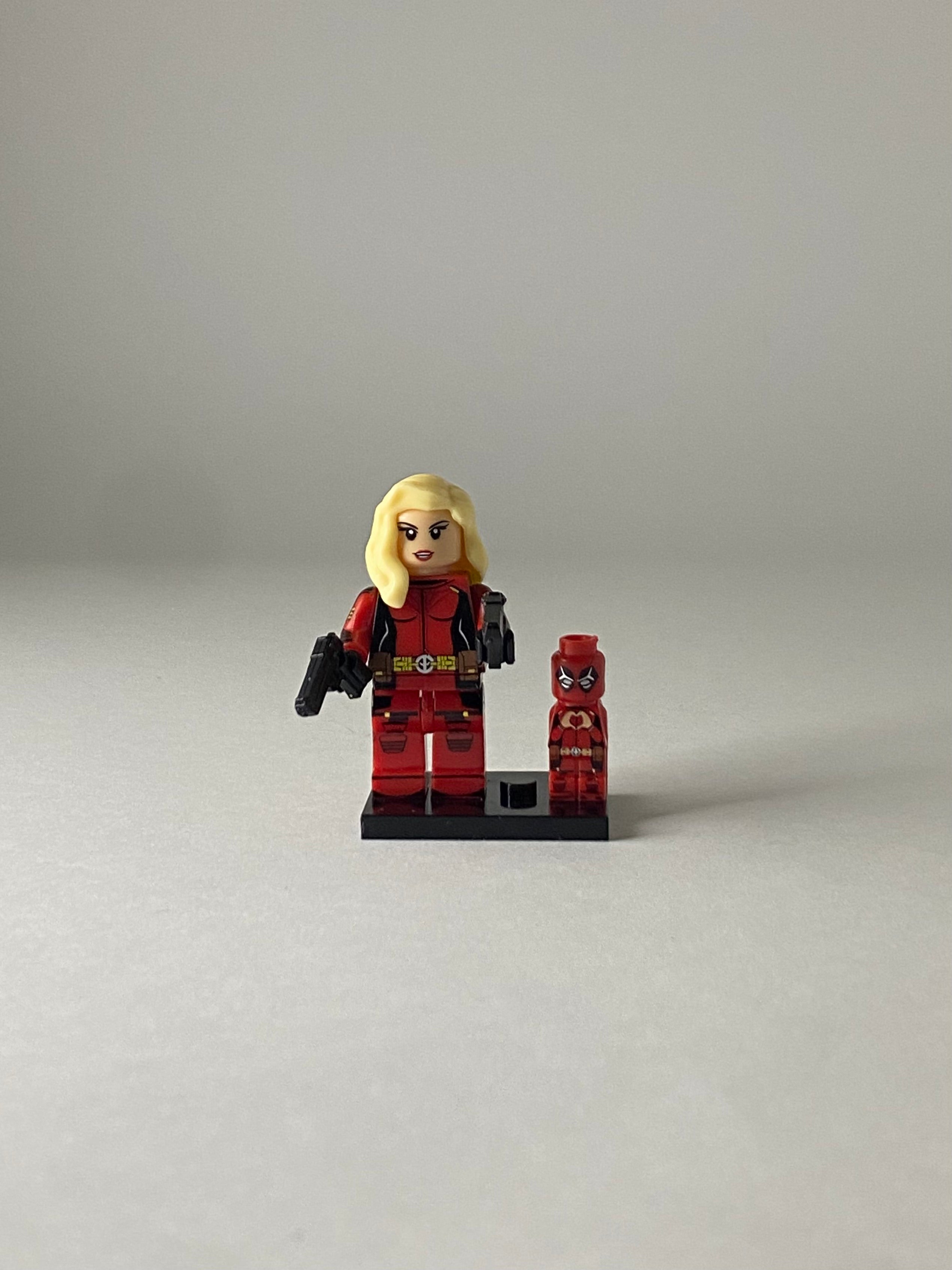 Deadpool Woman