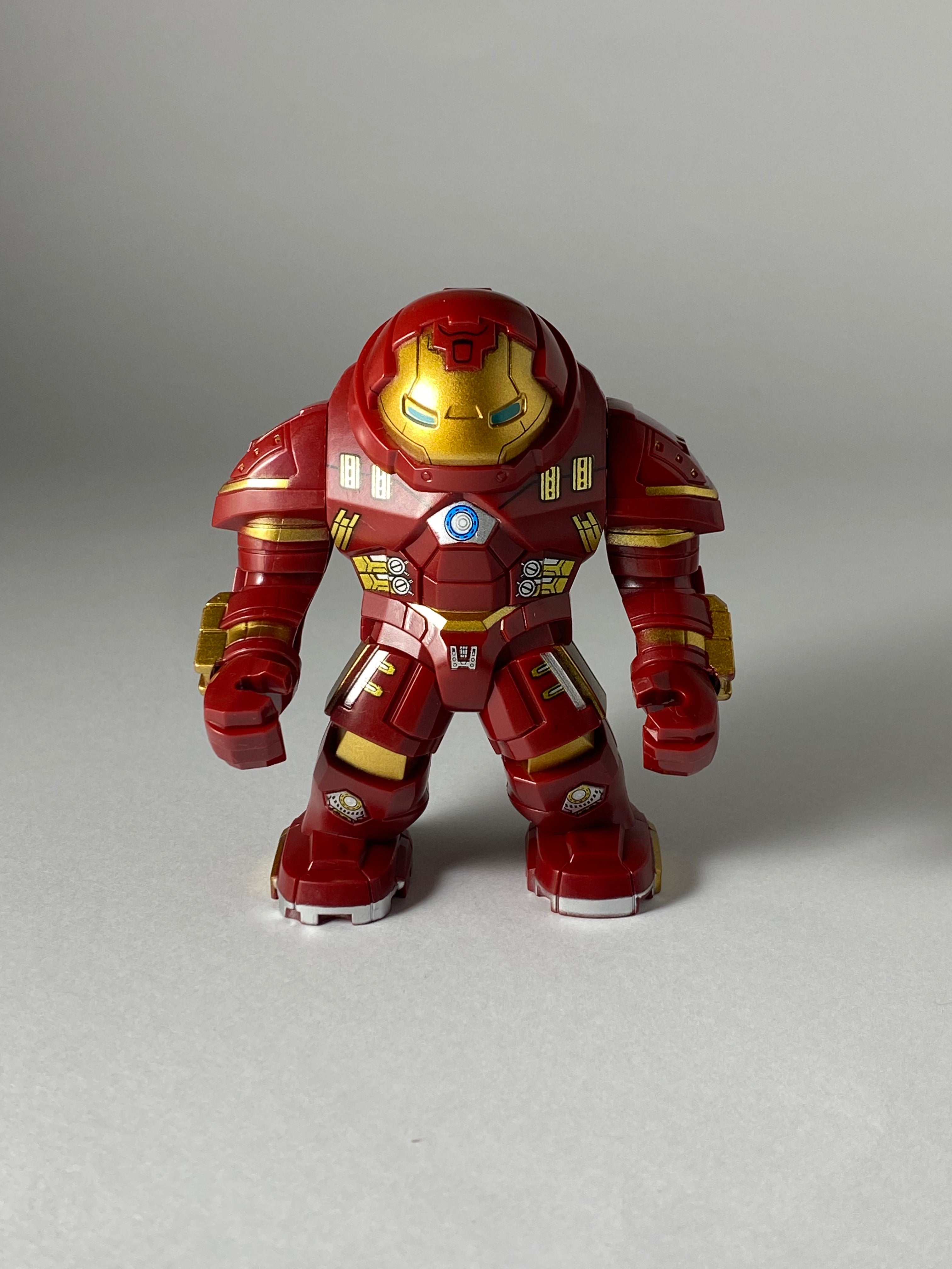 Hulkbuster and Iron Man