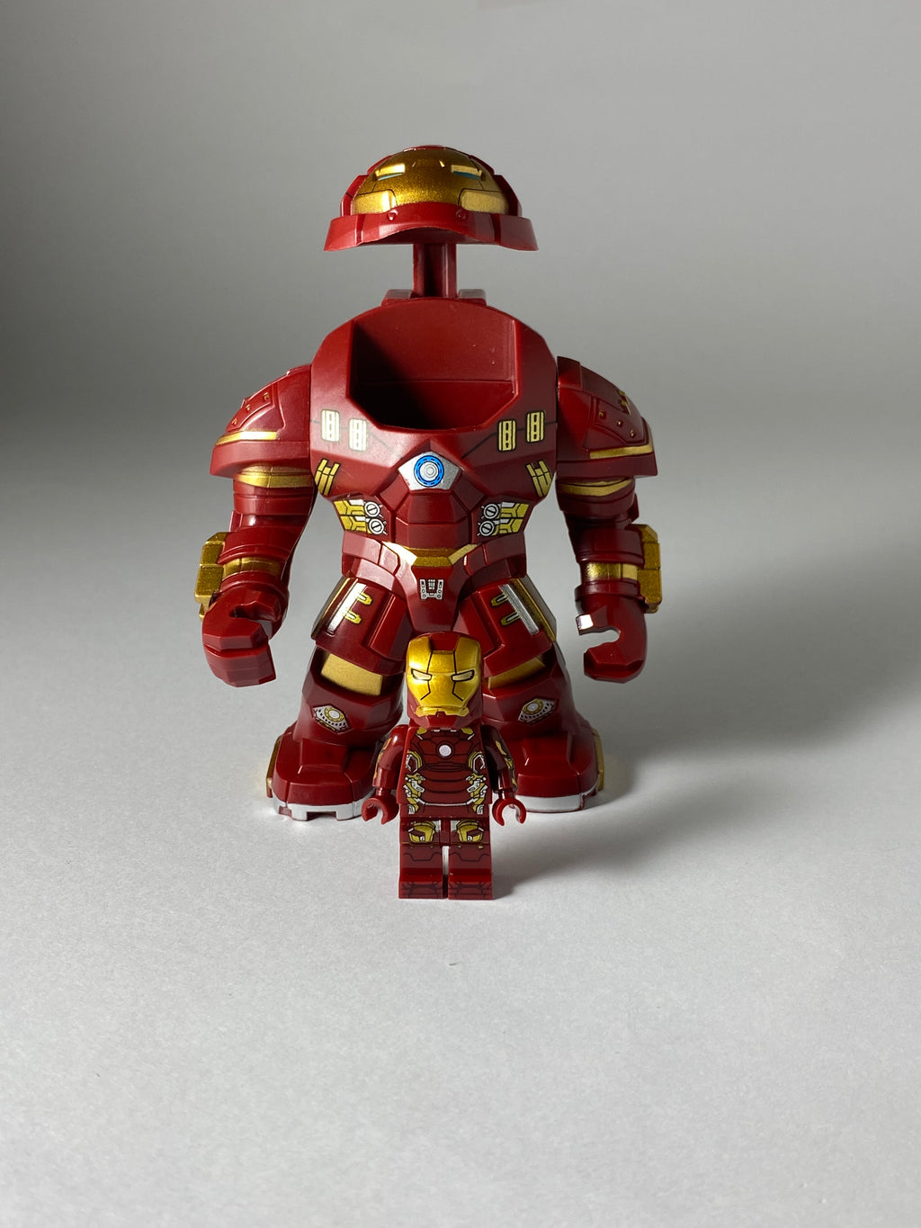 Hulkbuster and Iron Man