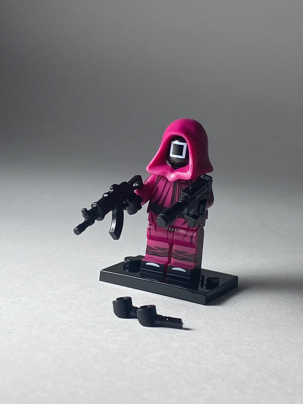 Rectangle Pink Guard Squid Game