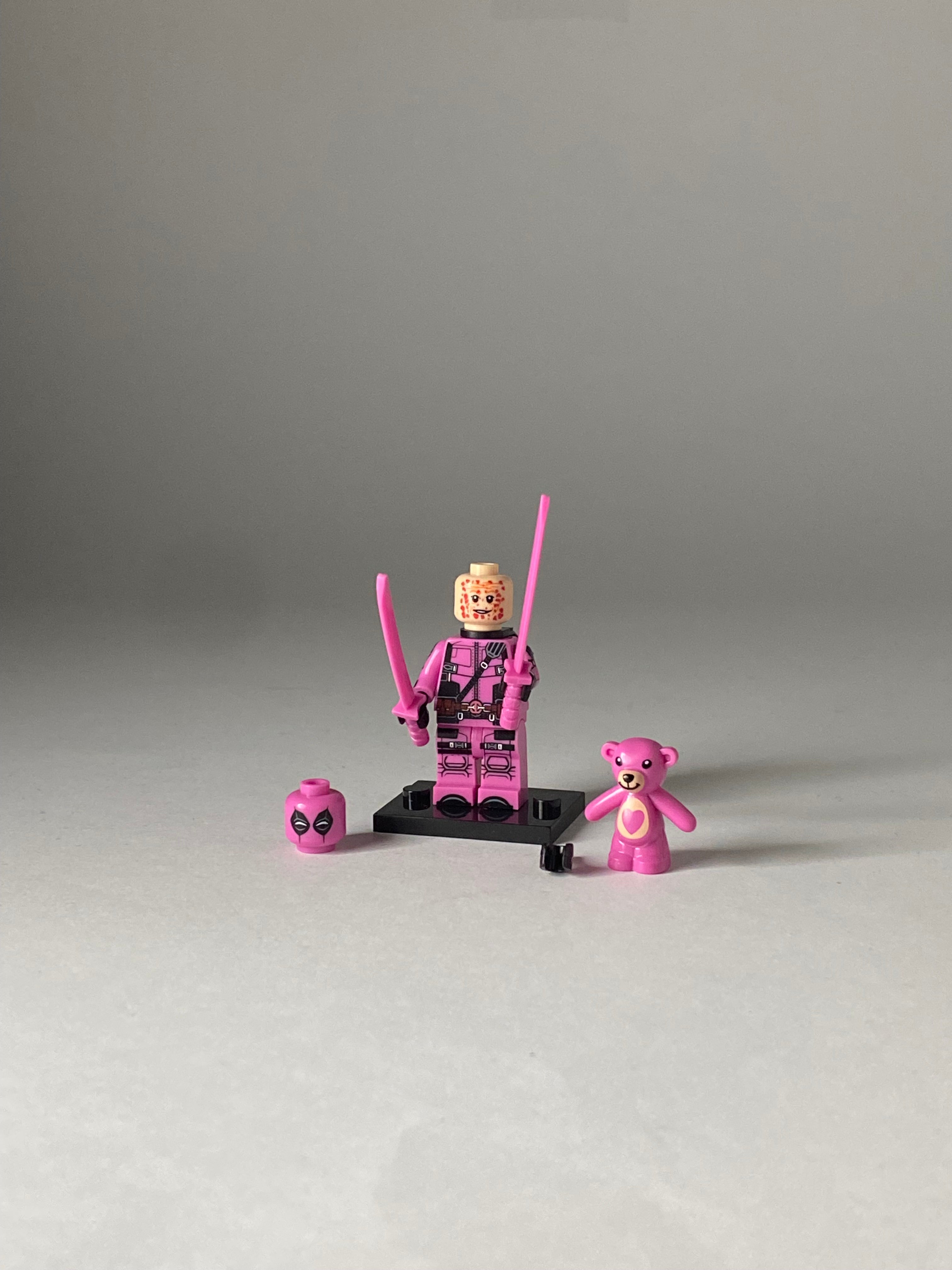 Deadpool Pink