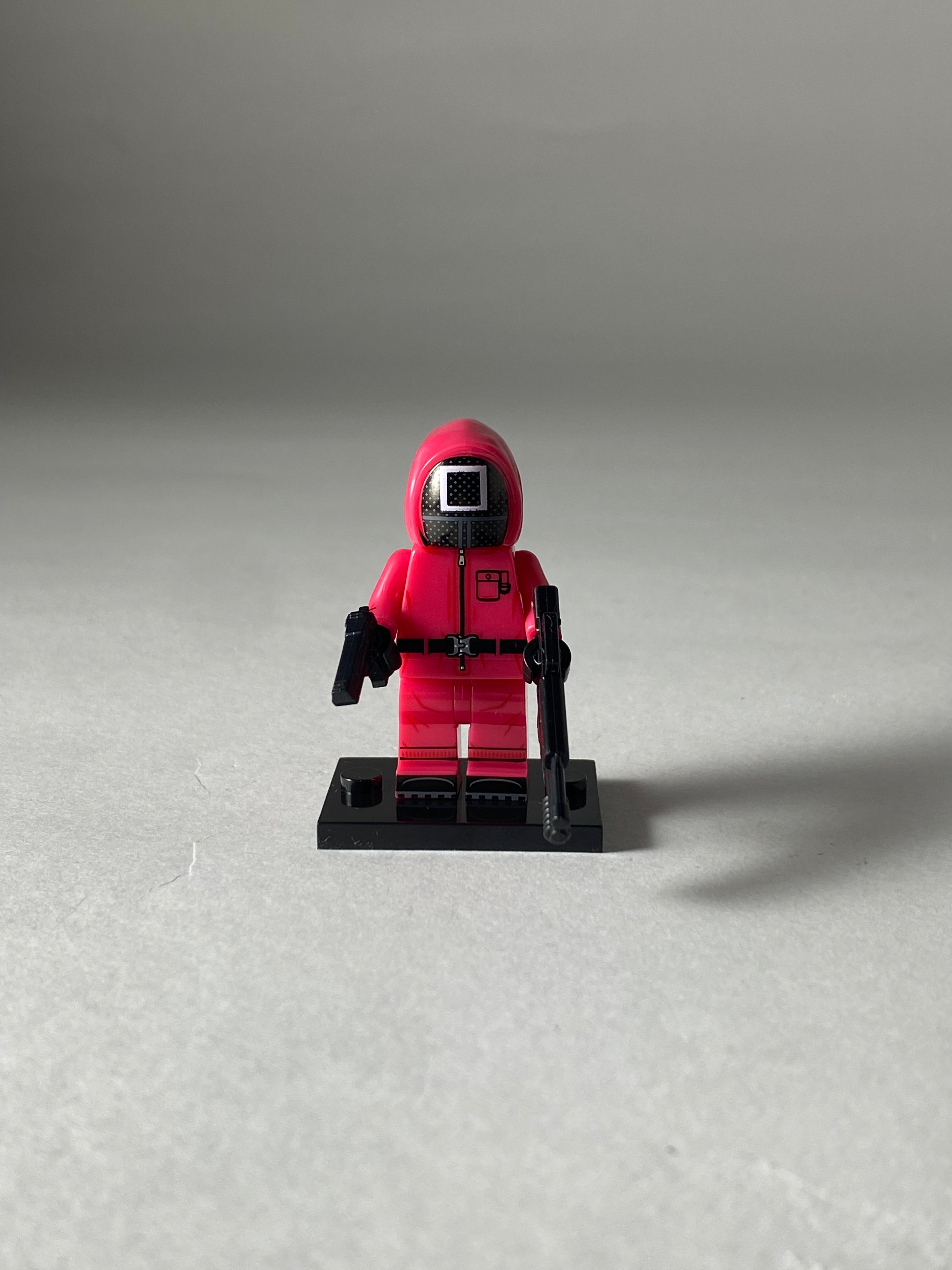 Rectangle Pink guard 2