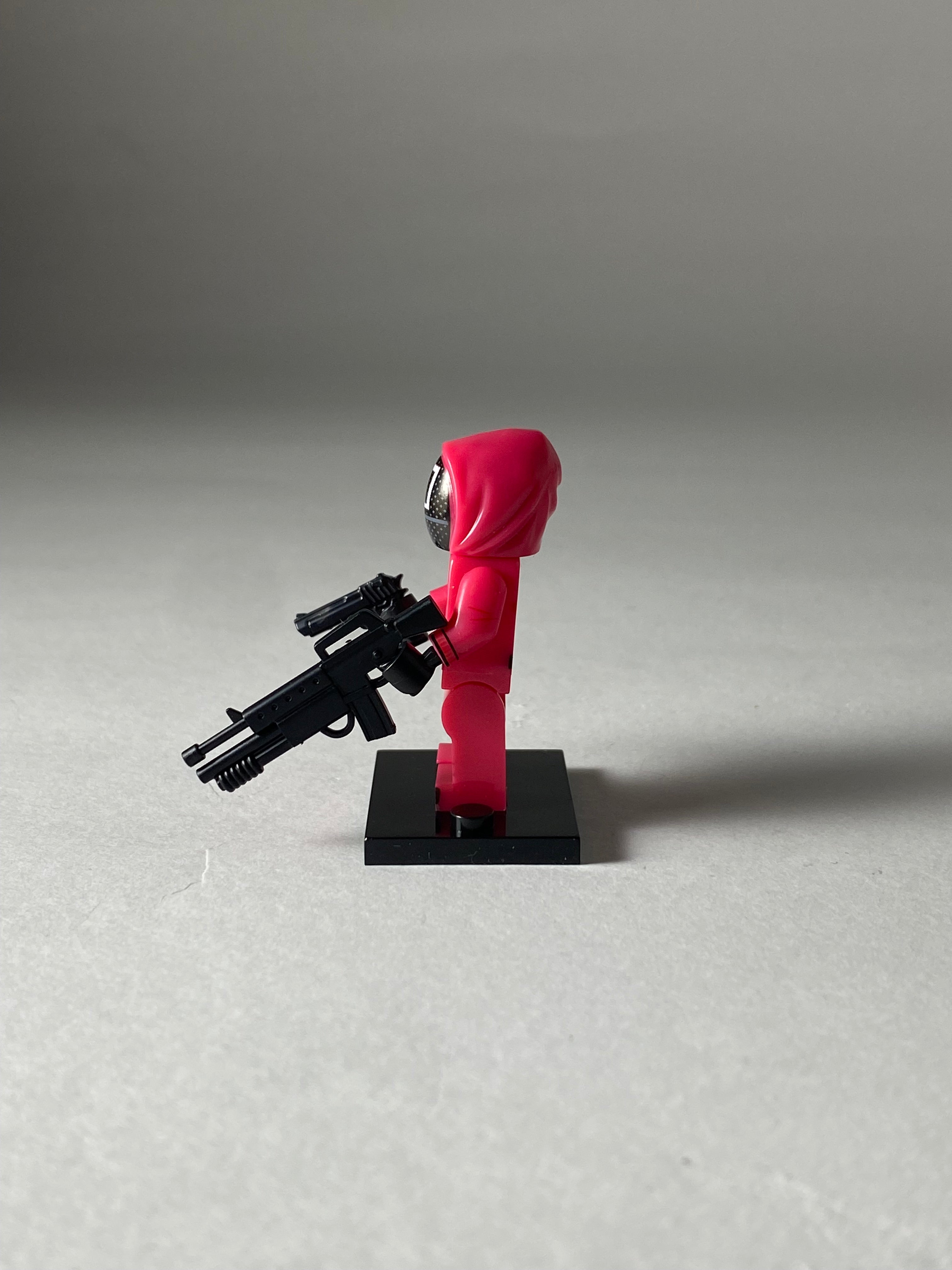 Rectangle Pink guard 2