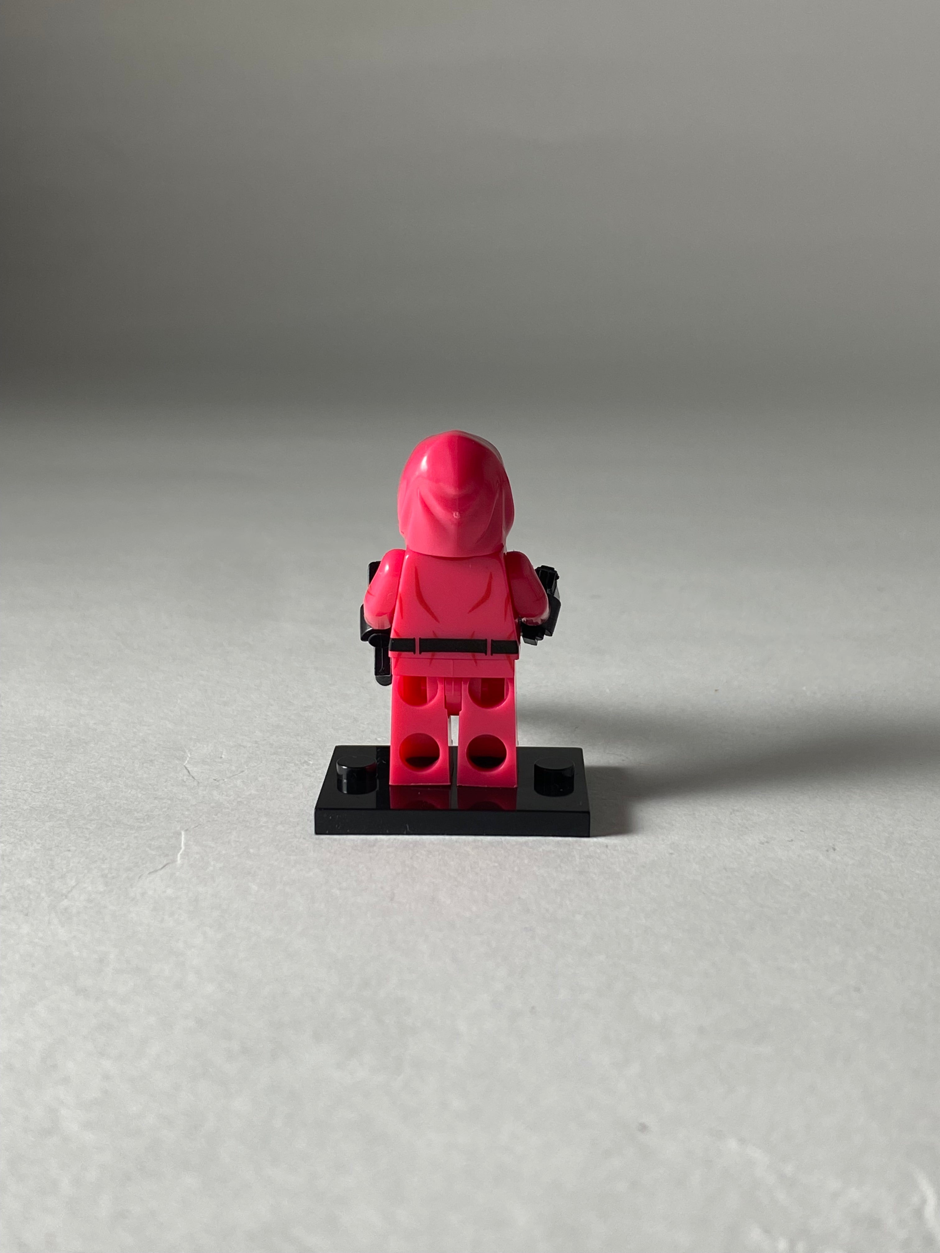 Rectangle Pink guard 2