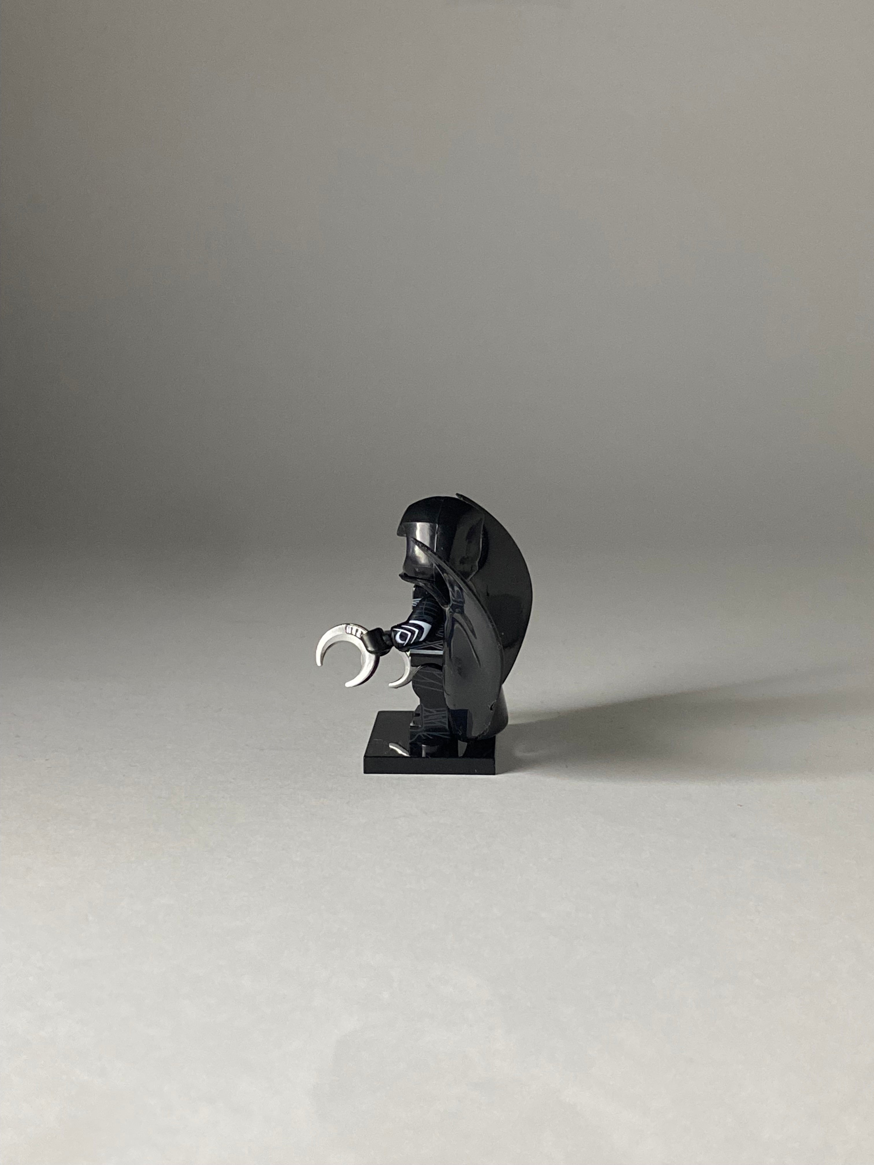 Moon Knight black